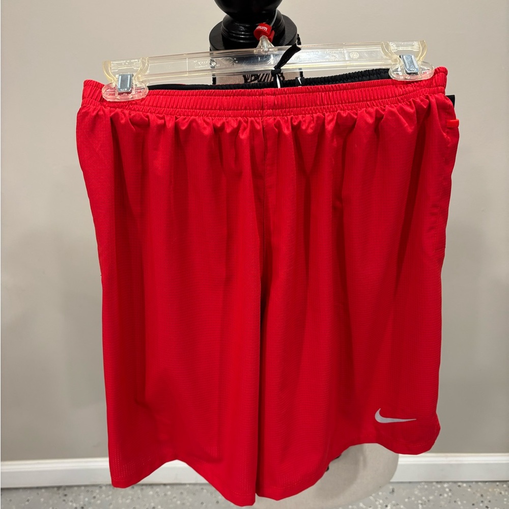 Nike 2-In-1 Dri-Fit Red Shorts, Men Size Small, NWT